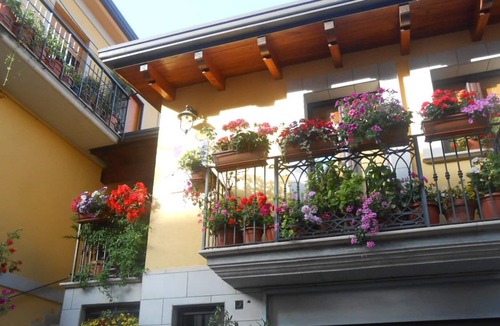 Sant'Angelo Le Fratte Apartment | Holiday House at "Open Cellars"
