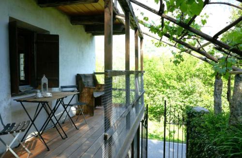 Semione House | Holiday Home Casa Jolli by Interhome