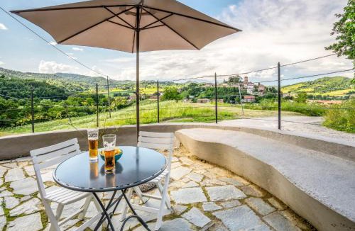 Casalborgone House | Holiday Home di Sara by Interhome