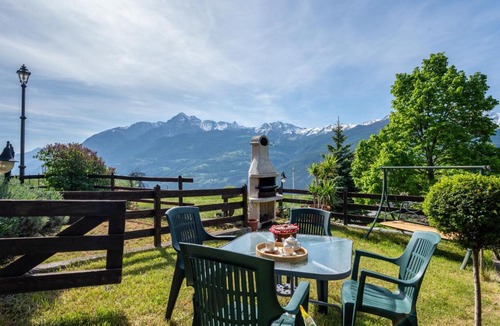 Ville Sur Sarre House | Holiday Home Maison Meynet by Interhome