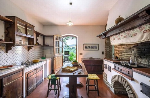 SantʼAngelo in Vado House | Holiday house Sant'Angelo in Vado for 1 - 10 persons with 5 bedrooms - Holiday home