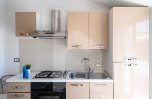 Pineto Apartment | Holiday Rendez Vous 56 - Fourth floor apartment with sea and pool view