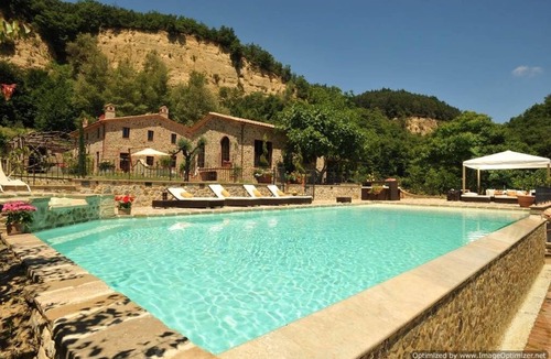 Orvieto Villa | holiday vacation large villa rental italy, umbria, near orvieto, views, air conditioning, pool, wi-fi, short term long t