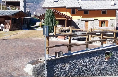 Aymavilles Apartment | Homerez - Appartement 7 km away from the slopes for 5 ppl. at Aymavilles