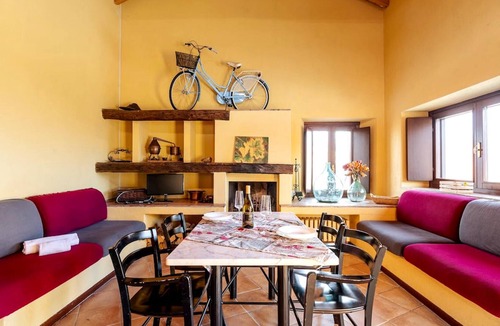 Vesime Villa | Homerez - Beautiful villa for 2 ppl. with swimming-pool at Vesime
