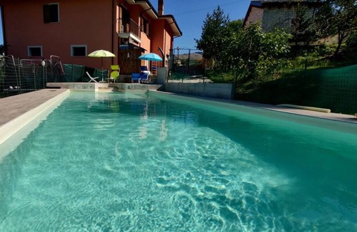 Abbateggio House | Homerez - Charming House in Abbateggio with Private Pool