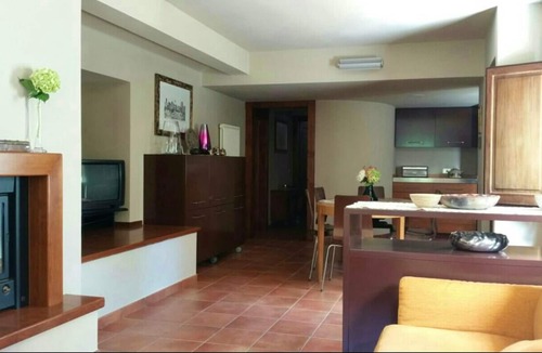 Montalto delle Marche Apartment | Homerez - Nice appartement for 4 ppl. with shared pool at Montalto delle Marche