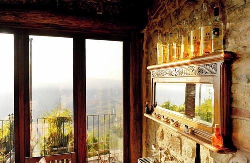 Mombarcaro Villa | Homerez - Spacious villa Mombarcaro with private pool.