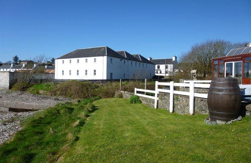 Port Charlotte Hostel | Hostel ∙ 8 guests