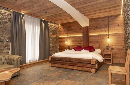Sauze d'Oulx Hotel | Hotel ∙ 2 guests