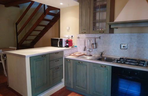 Mattarana House | House in Ligurian village in Val di Vara, near the sea of Levanto and Cinque Terre.