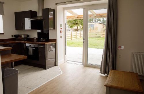 Broadford Apartment | House of Juniper - Luxury Accessible Apartment