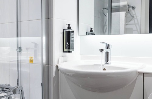 Coleraine Hotel | ibis Coleraine Riverside