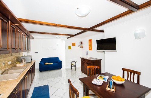 Praiano Apartment | Ideal for young couples, families or friends. Spectacular view, Wi-Fi