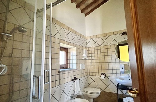 Vetralla Other | Immersed in the green countryside of Viterbo, independent apartment IL FIENILE