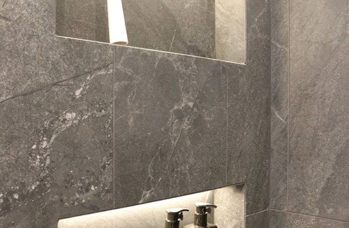 Testaccio Apartment | Irene's Home The Retreat is a modern and refined vacation home in Testaccio