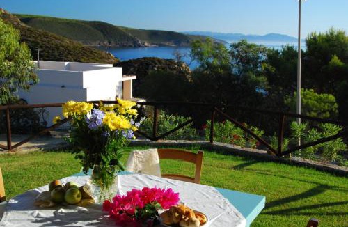Torre dei Corsari Apartment | Is Cannisonis