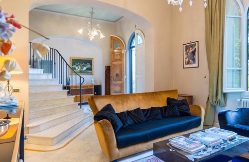 Figline e Incisa Valdarno Villa | 505 m² Villa ∙ 15 bedrooms ∙ 36 guests