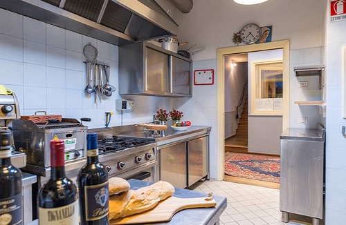 Figline e Incisa Valdarno Villa | 505 m² Villa ∙ 15 bedrooms ∙ 36 guests