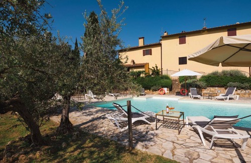 San Casciano in Val di Pesa Apartment | 200 m² Apartment ∙ 3 bedrooms ∙ 6 guests