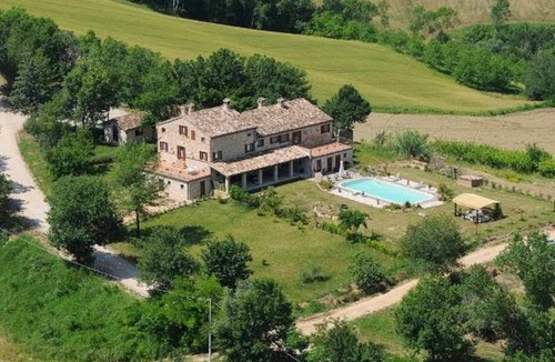 Santa Vittoria in Matenano House | 500 m² House ∙ 7 bedrooms ∙ 14 guests