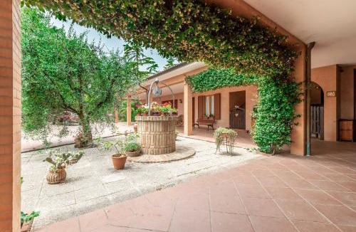 Carassai Villa | Italian Experience-Villa Rosso Corbezzolo