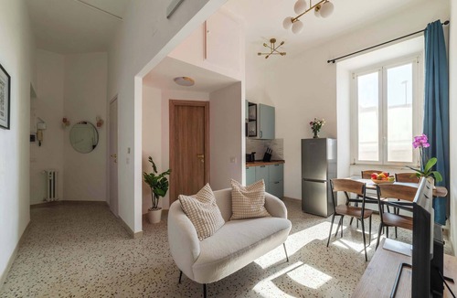San Lorenzo Apartment | Kaizen The Barista 3BR Apartment With Coffee St