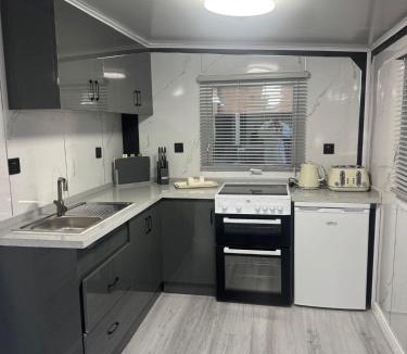 Newry House | Keegal Lodge
