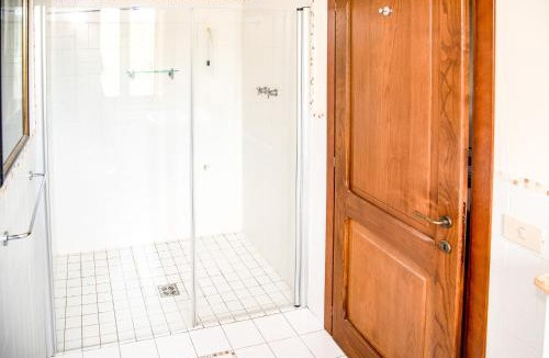 Amandola Bed & Breakfast | La Mela Rosa Bed & Breakfast