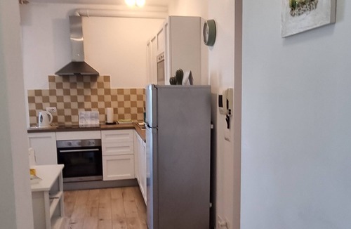 Porto Recanati Apartment | La Palma Apart. in enchanting Porto Recanati with AC, hydromassage shower 2 bike