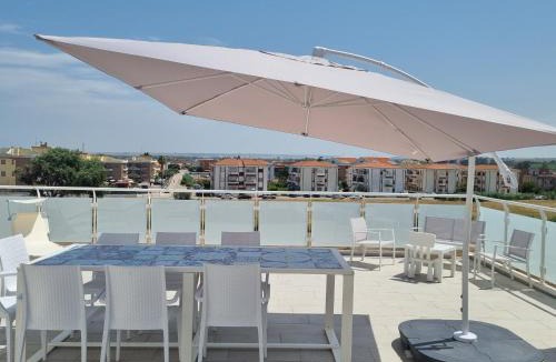 Lido di Campomarino Apartment | La terrazza sul mare