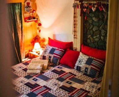 Banatski Karlovac Cabin | Ladybird Lodge