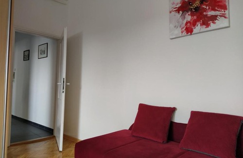 Kopitareva Gradina Apartment | Lara and Nick
