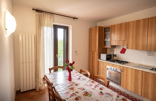 Rivotorto Apartment | Large and spacious apartment in Assisi for 6 guests