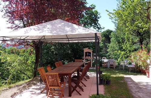 Canelli House | Large private house in the green hills above Canelli with fast free WiFi & pool