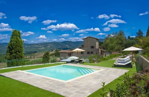 Panzano in Chianti Villa | Large Villa near Panzano Tuscany