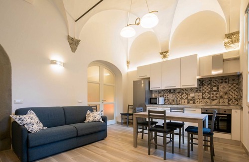 Santo Spirito Apartment | Le Volte apartment in Florence by Mmega