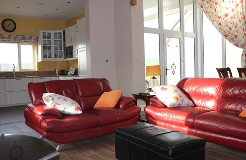 Greencastle House | Leaghan Self Catering