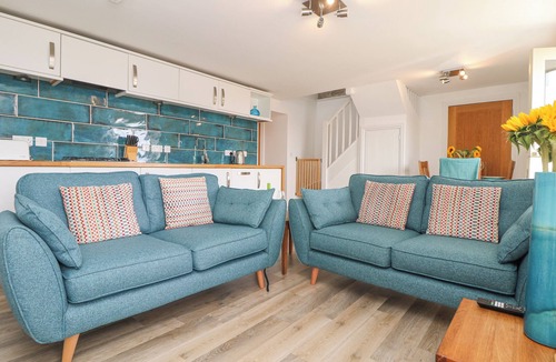 Boscundle Cottage | LEGHORN, pet friendly, with hot tub in St. Austell
