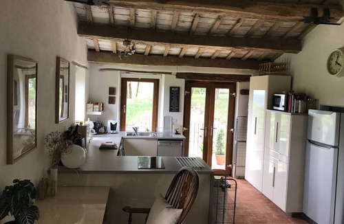 Comunanza House | Leonardo'sRestored farmhouse with spectacular views of Sibillini Mountains