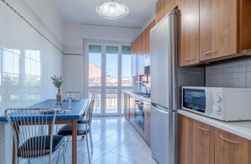 Millefonti Apartment | Lingotto District Functional Apartment x5