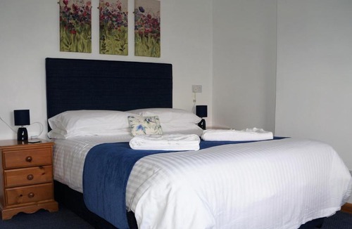 Bude House | Links Side Guest House