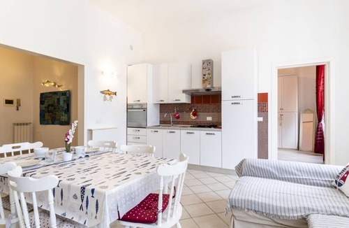 Livorno Apartment | Livorno Lovely Sea View Apartment