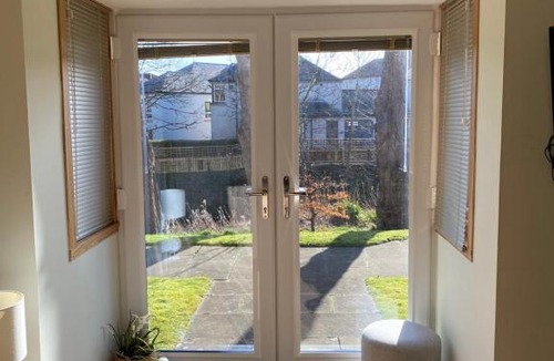 St. Andrews Apartment | Lovely 2 bedroom Apartment in St Andrews with private parking