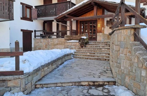Champoluc Apartment | LOVELY APARTMENT IN CHAMPOLUC -6/8 BEDS - PETS ALLOWED