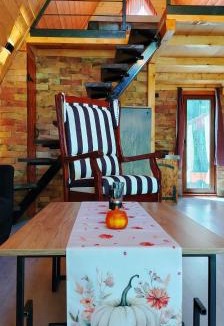 Banatski Karlovac House | Luna kuća- Devojački bunar
