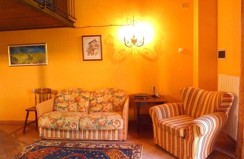 Magliano House | Lush Holiday Home in Tavarnelle Val di Pesa with Shared Pool