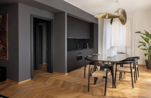 Santa Maria Novella Apartment | Luxurious Apartment in the Heart of Historic Florencen