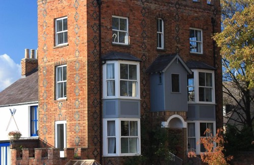 Oxford City Centre Apartment | Luxury Apartment with river views in the city centre