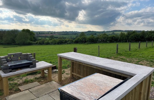 Lower Boddington RV Rental | Luxury Bell Tents with beautiful views